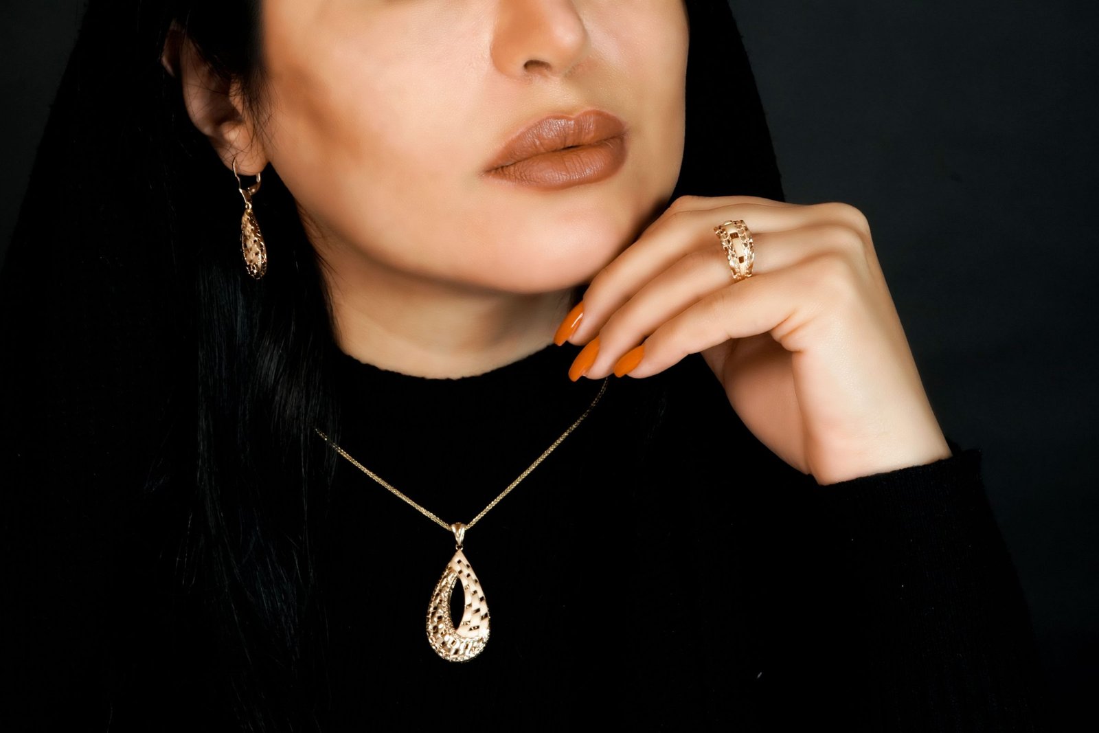 Cleaning the Jewelry